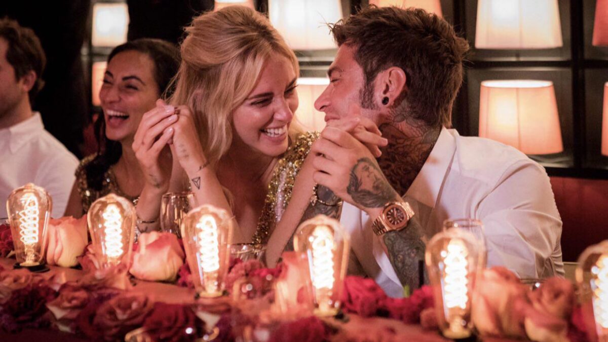 The Ferragnez, il matrimonio dell’anno snobba la TV, che nei suoi salotti si “vendica” ostentando disinteresse