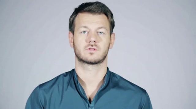 Alessandro Cattelan messaggio su Asia argento