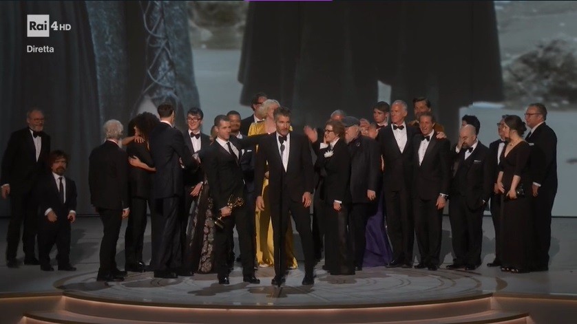 Emmy 2018, i premi della tv USA: Game of Thrones è la miglior serie drama. The Marvelous Mrs. Maisel la serie più premiata