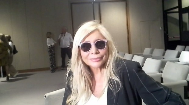 Mara Venier a TvBlog: “Mi ritrovo una Domenica In indebolita. D’Urso? Dire che parto da favorita è azzardato. Maria De Filippi ospite? Magari!” (Video)