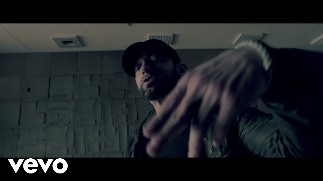 Eminem – Fall