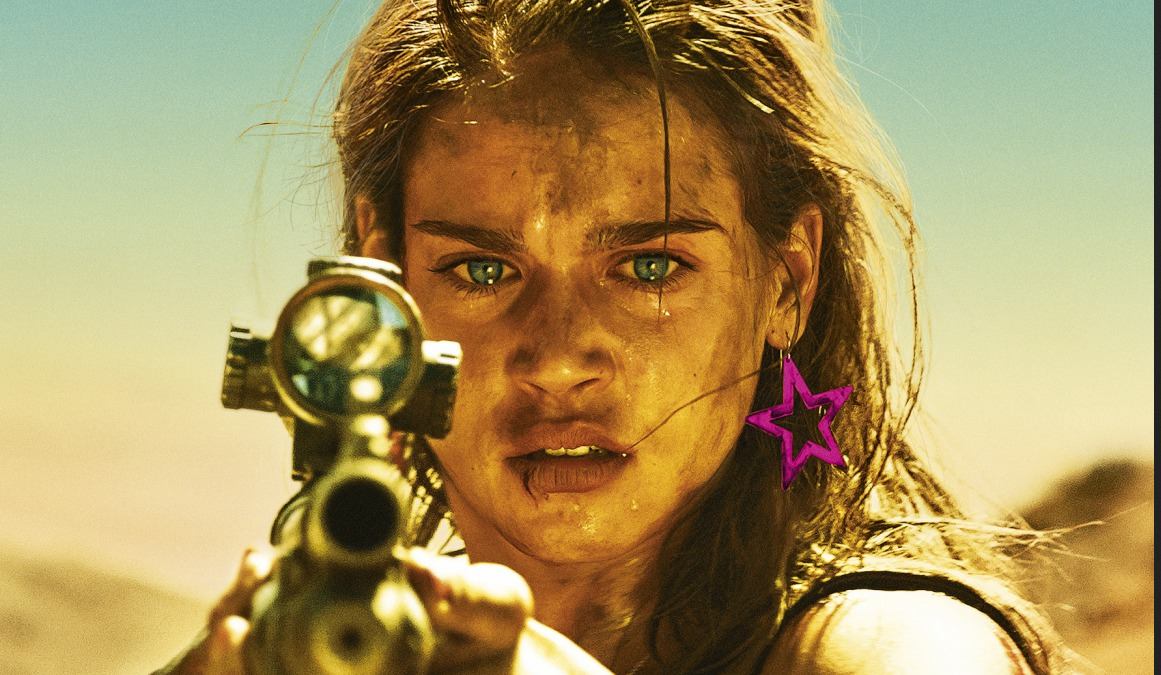 Revenge: recensione, curiosità e colonna sonora del thriller con Matilda Lutz