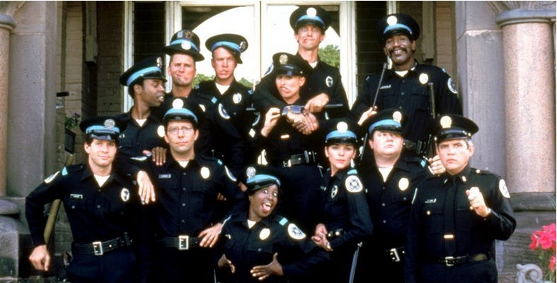 Scuola di Polizia: Steve Guttenberg conferma un nuovo film