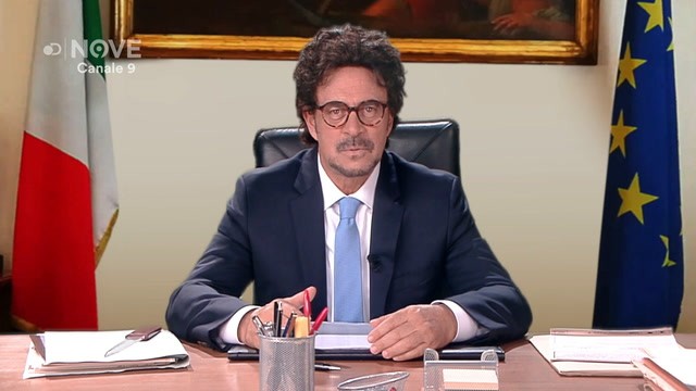 Maurizio Crozza, imitazione Danilo Toninelli