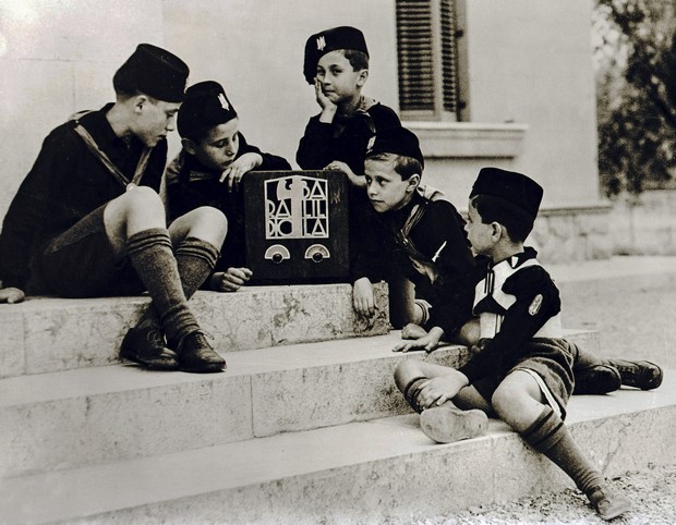 1938 Diversi: foto e poster del film documentario di Giorgio Treves
