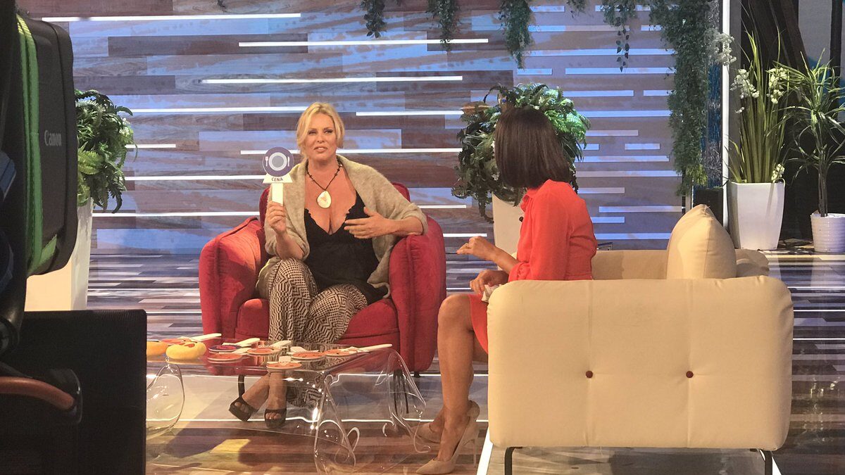 Vieni Da Me, Ela Weber: “La Ventura deludente, sull’Isola non mi ha tutelata. Mara Venier? Insopportabile ma divertente”