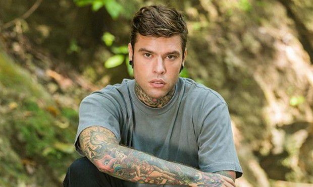 Masterchef risponde a Fedez sugli sprechi almentari. Ma il tweet sparisce poco dopo