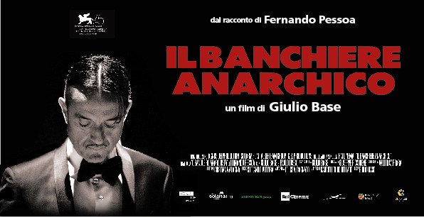 Il Banchiere Anarchico: trailer e poster del film di Giulio Base