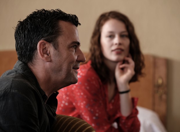 La donna dello scrittore: foto e poster del film di Christian Petzold