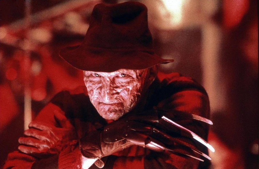 Nightmare: Robert Englund parla della necessità di un prequel per Freddy Krueger