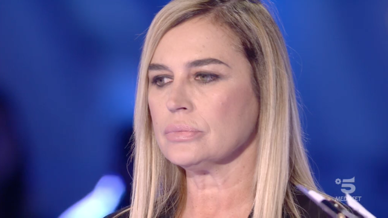GF Vip 3, arriva Lory Del Santo: “Chiuderò il dolore in uno scrigno. Ho tanto amore da dare agli altri”