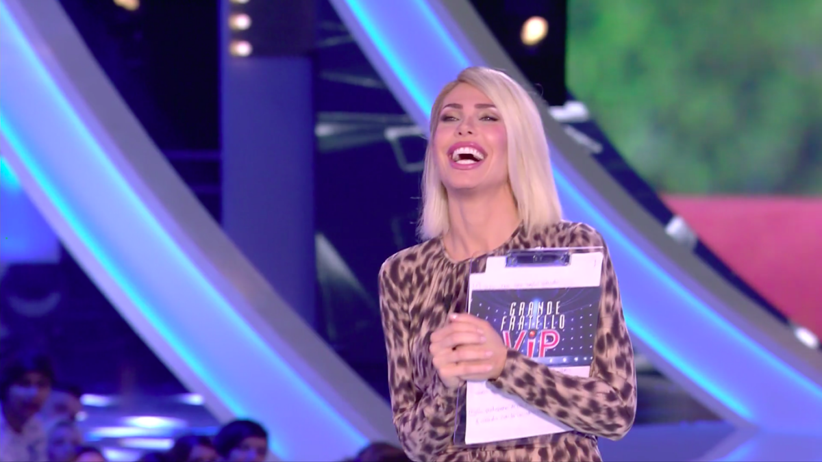 GF Vip 3, seconda puntata: eliminata Lisa Fusco. Valerio, Elia, Ivan e Jane in nomination. Lory Del Santo entra in casa (ed è immune)