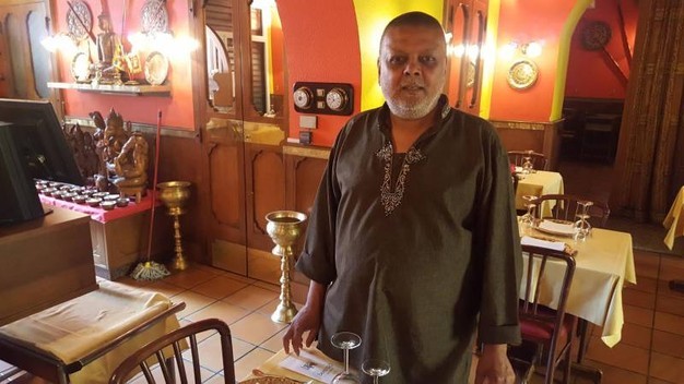 Surange Perera: “Ero Hanif in Vivere. Sono rimasto nel mondo dello spettacolo, ma il mio lavoro è al ristorante”