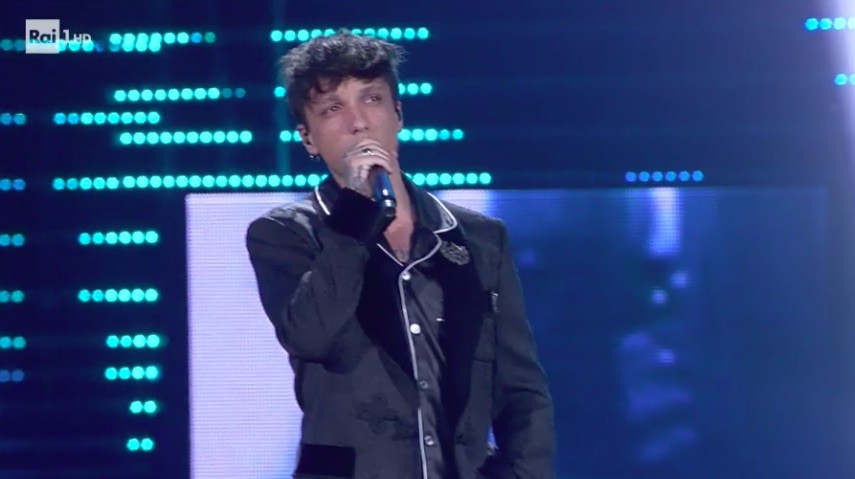 Ultimo: Colpa delle Favole è il suo nuovo album. Ecco tutte le tappe del suo nuovo tour 2019