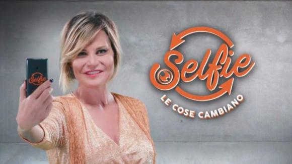 È successo in TV – 21 novembre 2016: Simona Ventura riparte da Selfie (video)