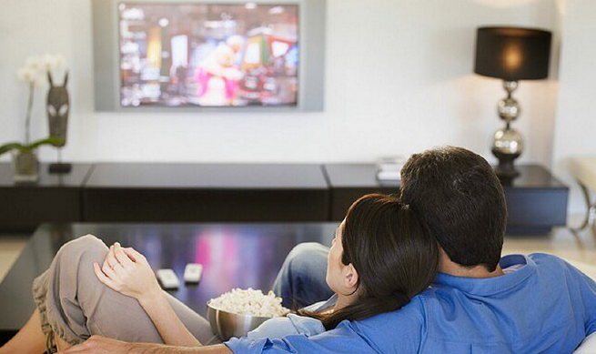 Addressable tv, cosa è? In Italia 4 milioni di televisori abilitati a riceverla