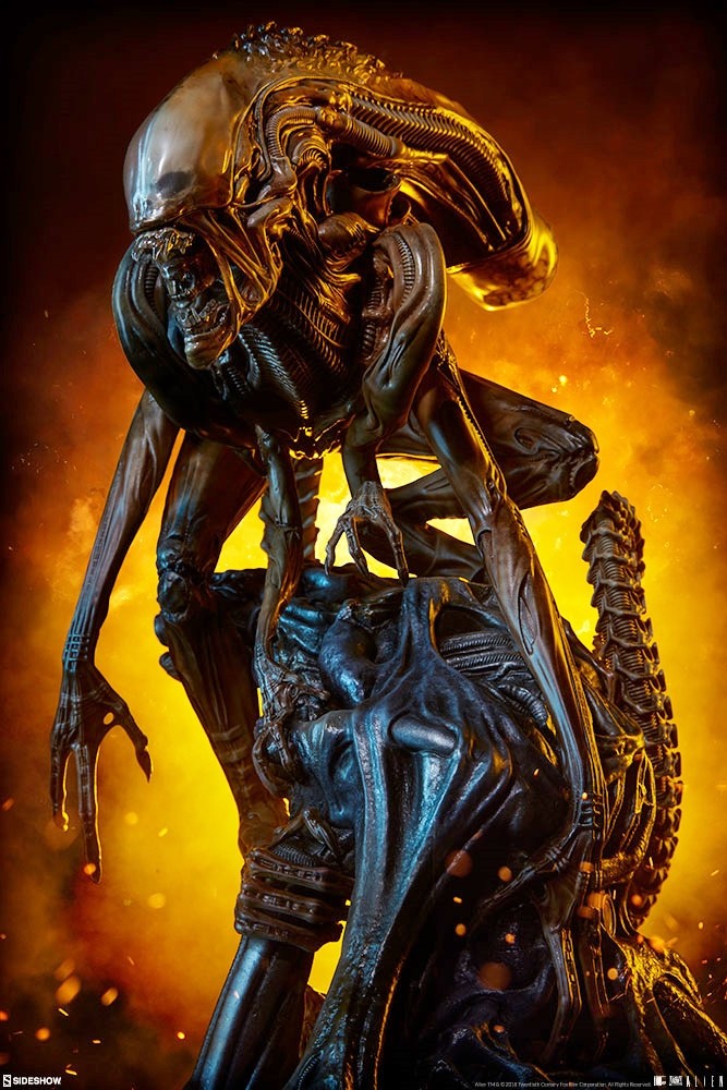 Aliens: nuova statua “Mythos” dell’Alien Warrior