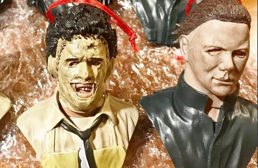 Halloween, Saw, Non aprite quella porta: gli ornamenti natalizi da film horror