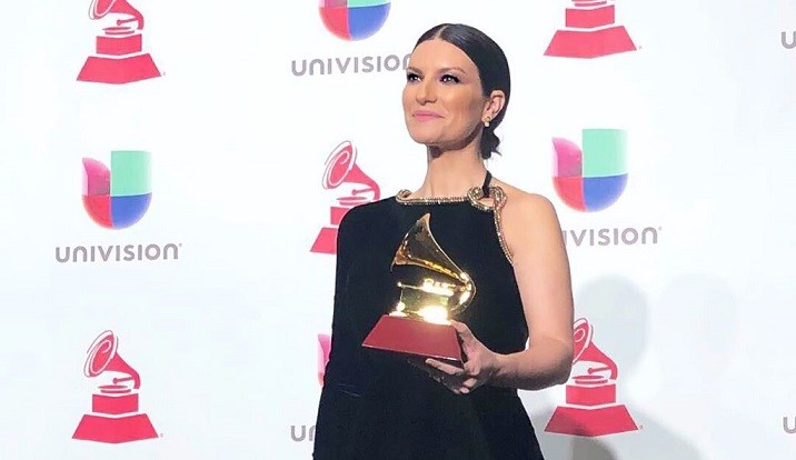 Laura Pausini vince un Latin Grammy Award: “Fatti sentire” è Best Traditional Pop Vocal Album