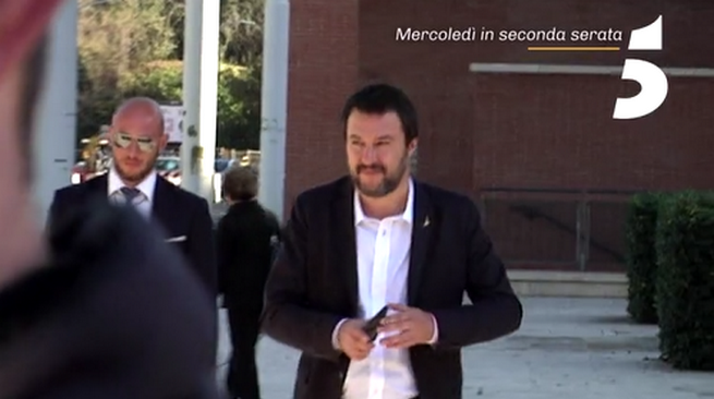 Maurizio Costanzo Show, Matteo Salvini contro tutti