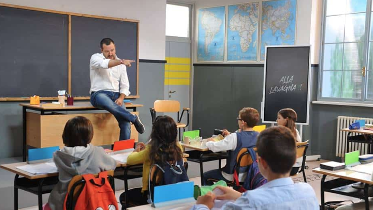 Alla Lavagna: tra i banchi di scuola di Rai 3 i bambini parlano come adulti
