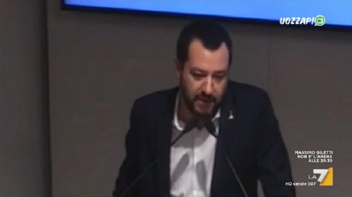 Il triste destino di Uozzap: da parente di Techetecheté a blobbone dei talk di La7