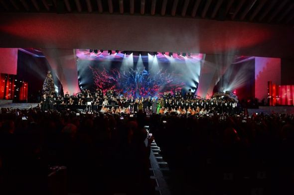 Concerto di Natale in Vaticano 2018, Gerry Scotti padrone di casa nella vigilia di Canale 5