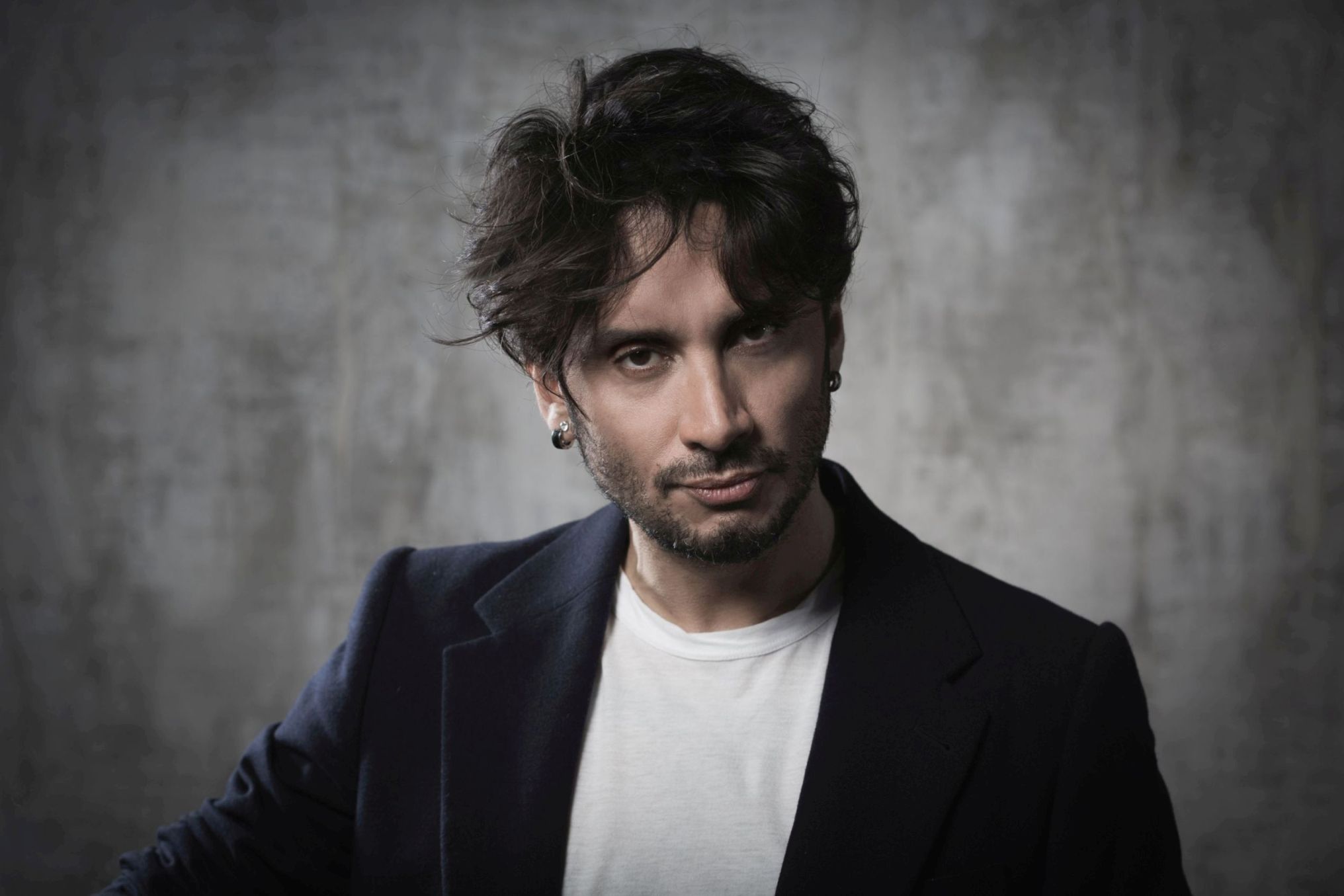 Fabrizio Moro: ecco le date del tour nei palasport 2019 (info e biglietti)