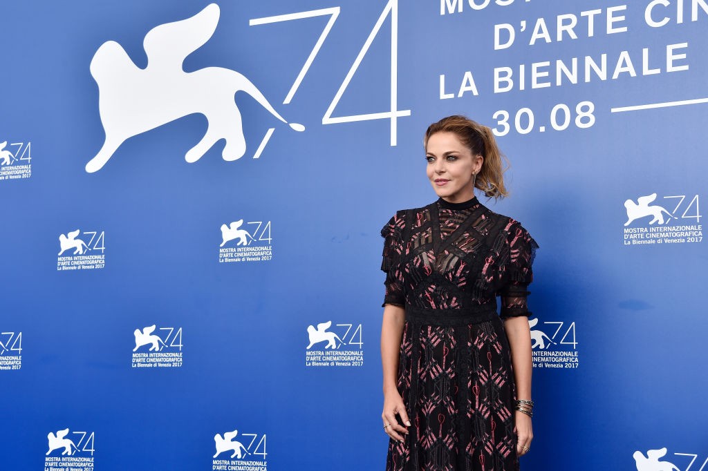 A Mano Disarmata,  Claudia Gerini è Federica Angeli – dal 4 aprile al cinema