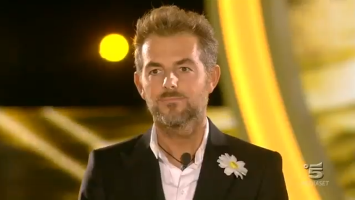 È successo in TV – 4 dicembre 2017: Daniele Bossari vince il Grande Fratello VIP 2 (video)