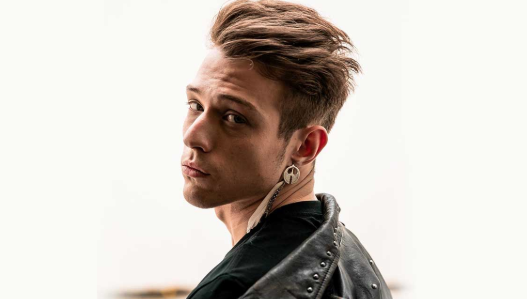 Irama a Sanremo 2019 con La ragazza col cuore di latta: è la sua seconda volta all’Ariston