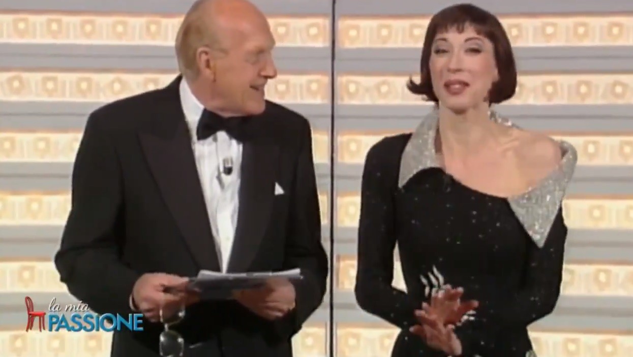 Veronica Pivetti: “Sanremo esperienza pazzesca, il ruolo di vittima mi divertì. Devo molto a Fazio”