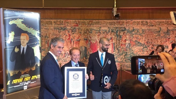 Sereno Variabile – 40 anni insieme: la conferenza stampa dell’11 dicembre 2018 e la consegna del Guinness World Record