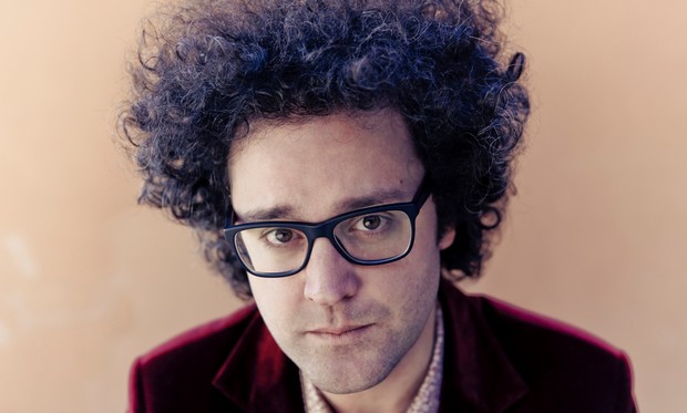 Simone Cristicchi a Sanremo 2019 con Abbi cura di me: ha vinto il Festival nel 2007
