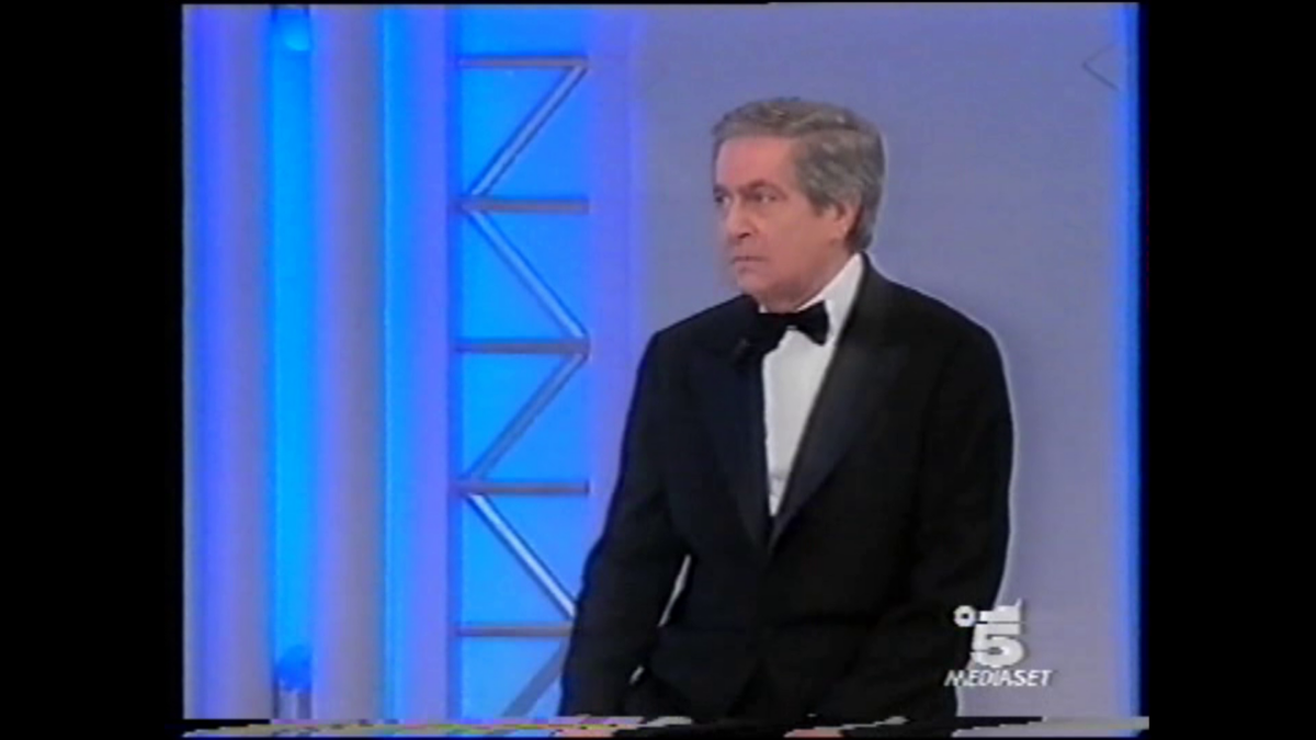 È successo in TV – 27 dicembre 1997: l’ultima apparizione di Corrado alla sua Corrida (video)
