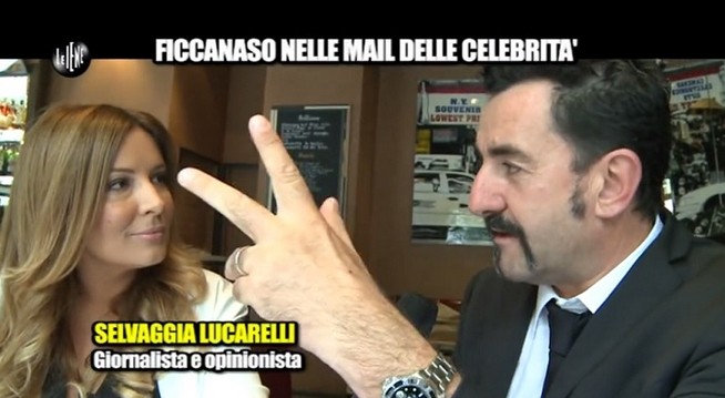 Selvaggia Lucarelli: “Le Iene andrebbe chiuso ora”