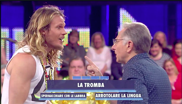 Avanti un altro, lo “schiaffo” di Bonolis al Bonus: una gag presa sul serio da tanti (Video)
