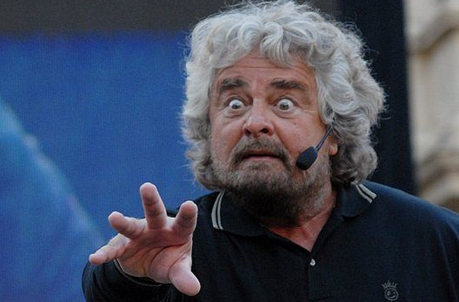Torna Beppe Grillo su Rai Due, ma scoppia la polemica