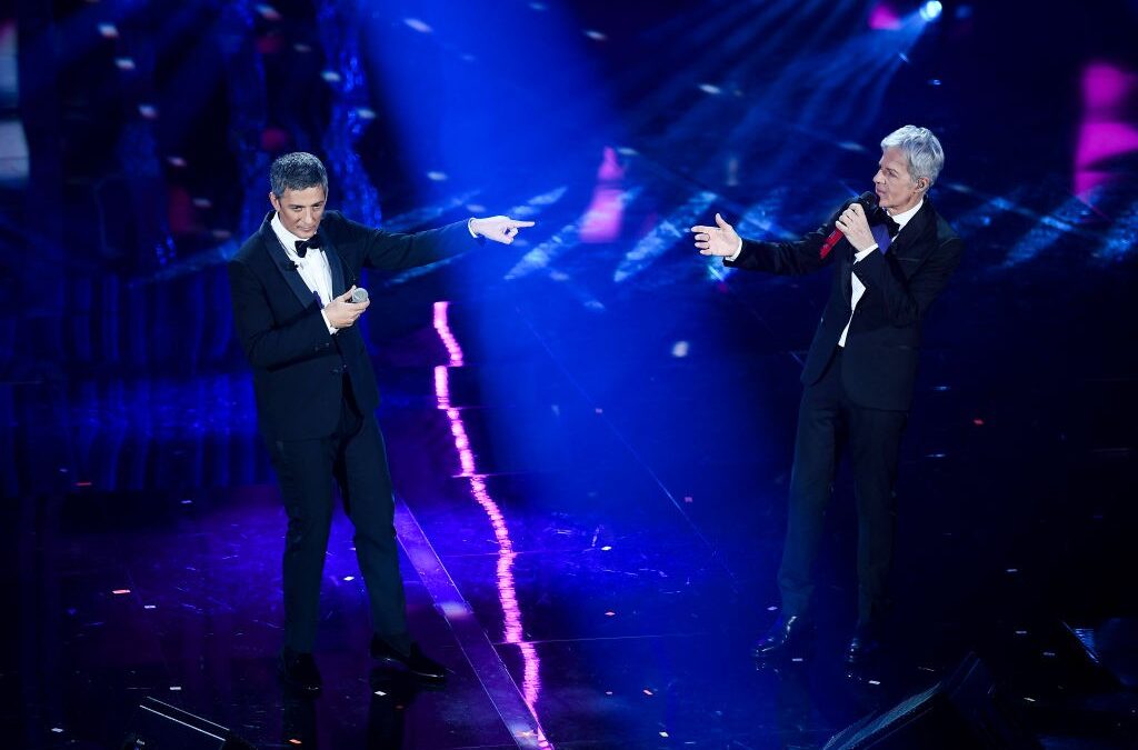 Sanremo 2019, Fiorello al fianco di Baglioni sui compensi: “Porta soldi alla Rai, la gente si indigni per ladri ed evasori”