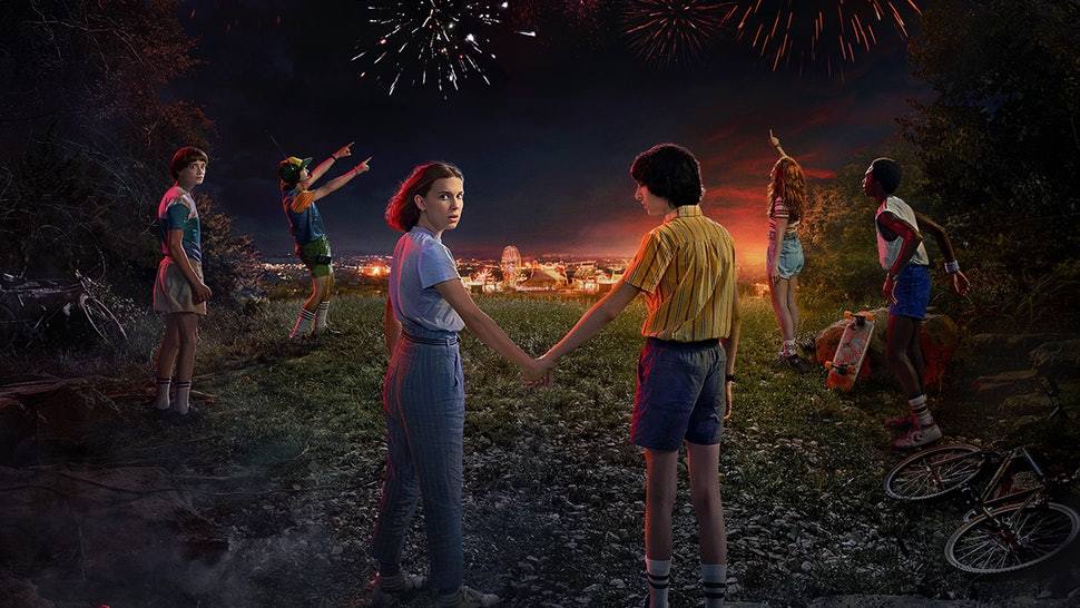 Stranger Things, la terza stagione arriva il 4 luglio: i primi indizi (Video)