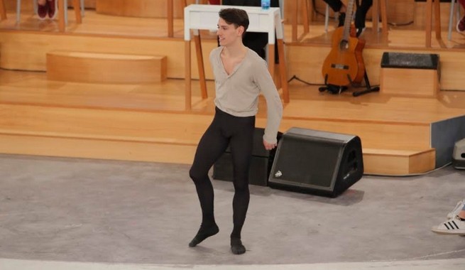 Amici 19, Vincenzo Di Primo vince sfida ed entra nella scuola. La giudice è una giornalista che lo conosceva