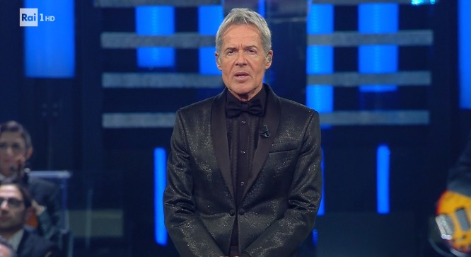 Sanremo 2019, Baglioni ricorda le vittime del ponte Morandi