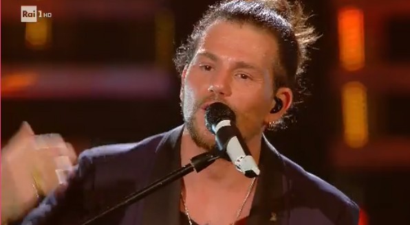 Sanremo 2019, polemica di Nigiotti all’Ariston: “A mezzanotte son sempre svegli”