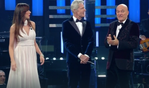 Sanremo 2019 diretta 8 febbraio, quarta serata: Premio miglior duetto assegnato a Motta e Nada con Dov’è l’Italia