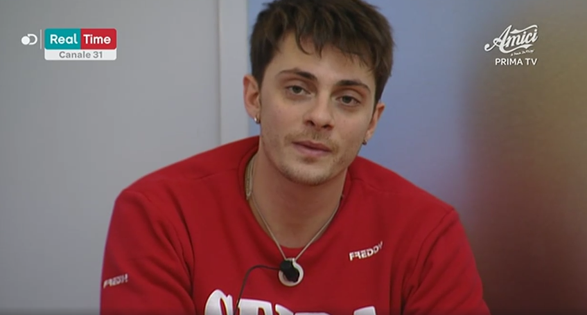 Amici 2019, Rudy Zerbi ad Alessandro Casillo: “Ho il dubbio che tu sia tarocco”. Il cantante non ci sta: “E’ assurdo”