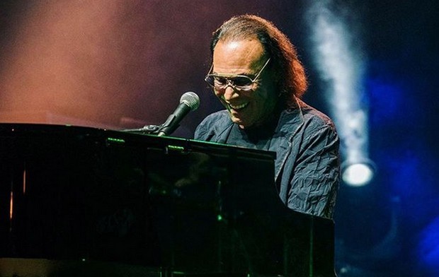 Antonello Venditti, Sotto il segno dei pesci: testo della canzone