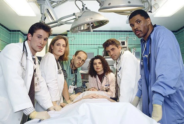 Grey’s Anatomy batte E.R. e il cast di Medici in Prima Linea commenta: “Dobbiamo fare nuove puntate e superarli!”