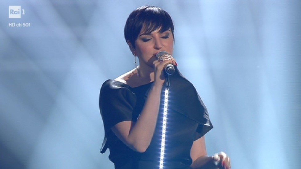 Sanremo 2019, Arisa sbaglia il testo della sua canzone (FOTO)