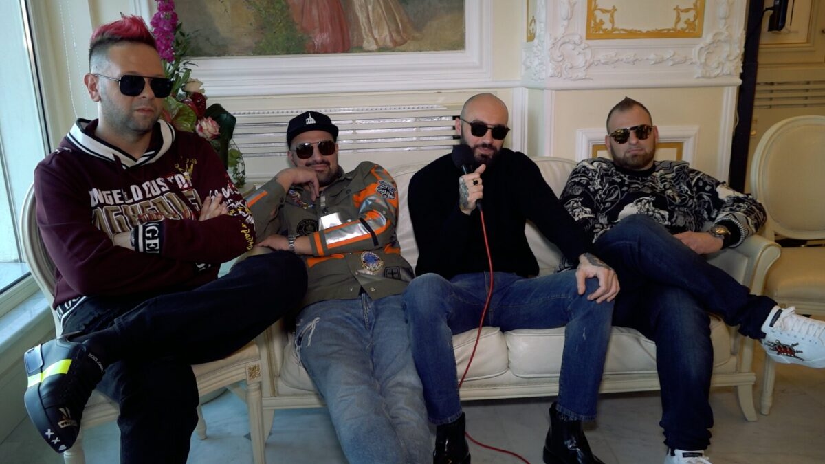 Sanremo 2019, i Boomdabash a Blogo: “Per un milione e i bambini. Siamo sconosciuti? Meglio così”