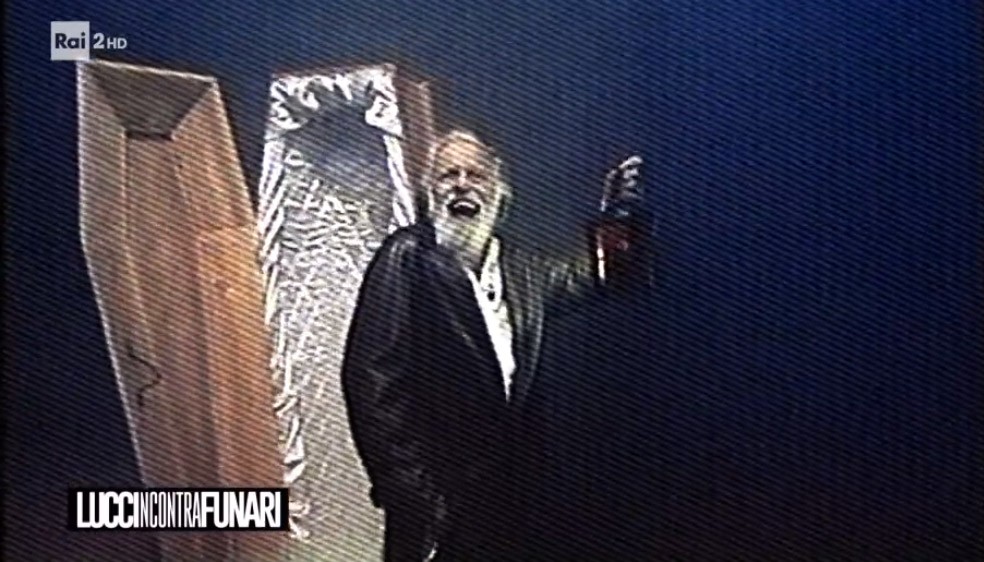 Lucci incontra Funari, una lezione di (storia del) linguaggio tv (e di coraggio) in prima serata
